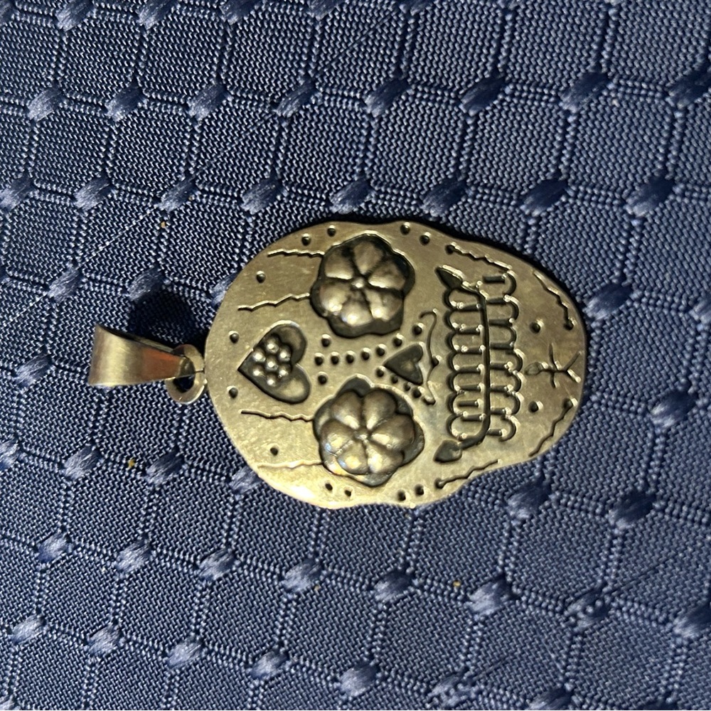 Sterling Silver Skull Pendant